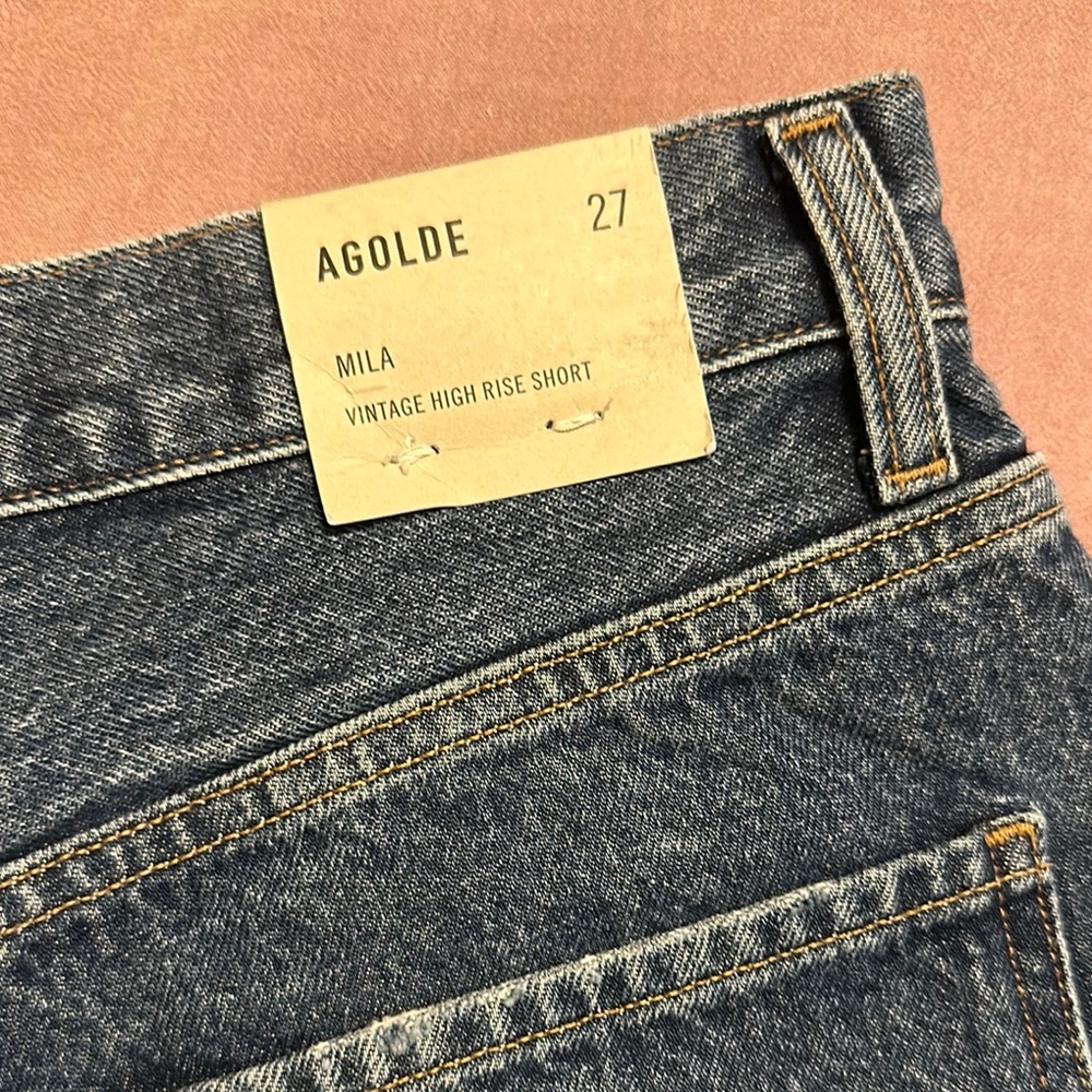 Agolde Mila short in enamour - Picture 3 of 8